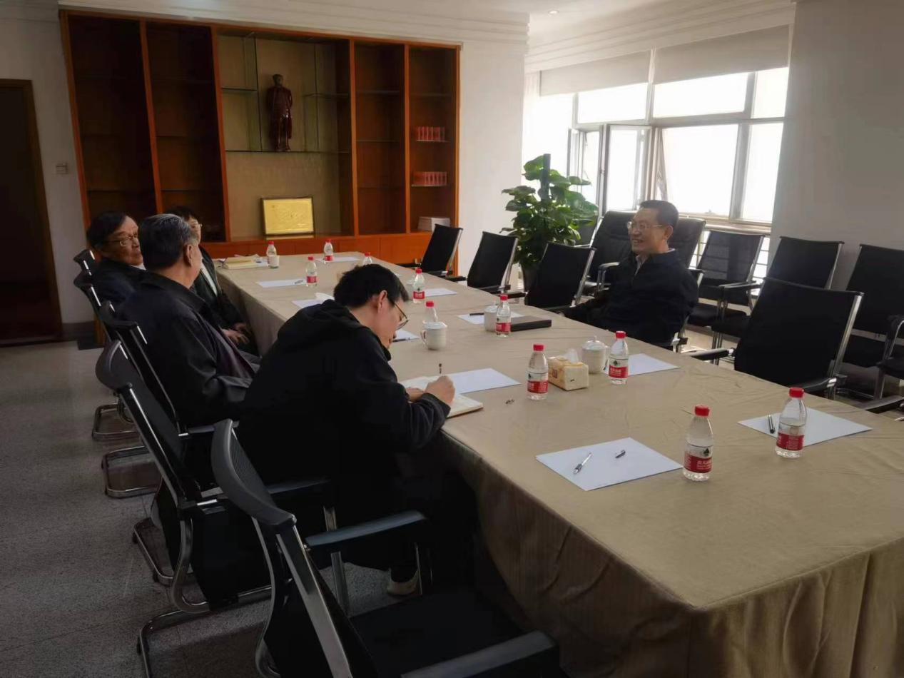 高建立厅长莅临河南省公路学会调研